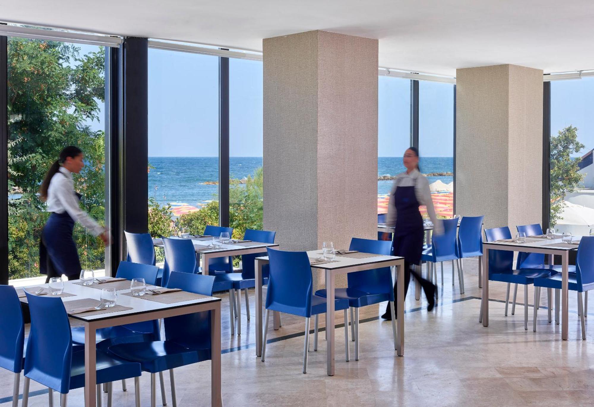 Serena Majestic Residence Montesilvano Marina Eksteriør billede